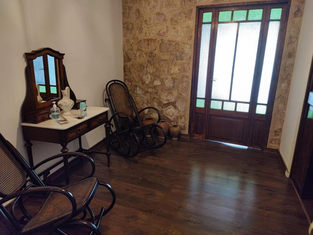 Villa Son MASSANET, con piscina y fantásticas vistas Campanet Esterno foto
